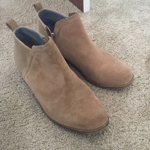 Toms Tan Booties